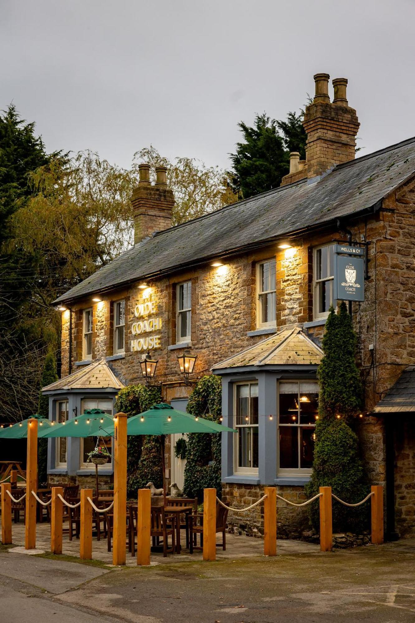 The Olde Coach House Inn Ashby Saint Ledgers Luaran gambar