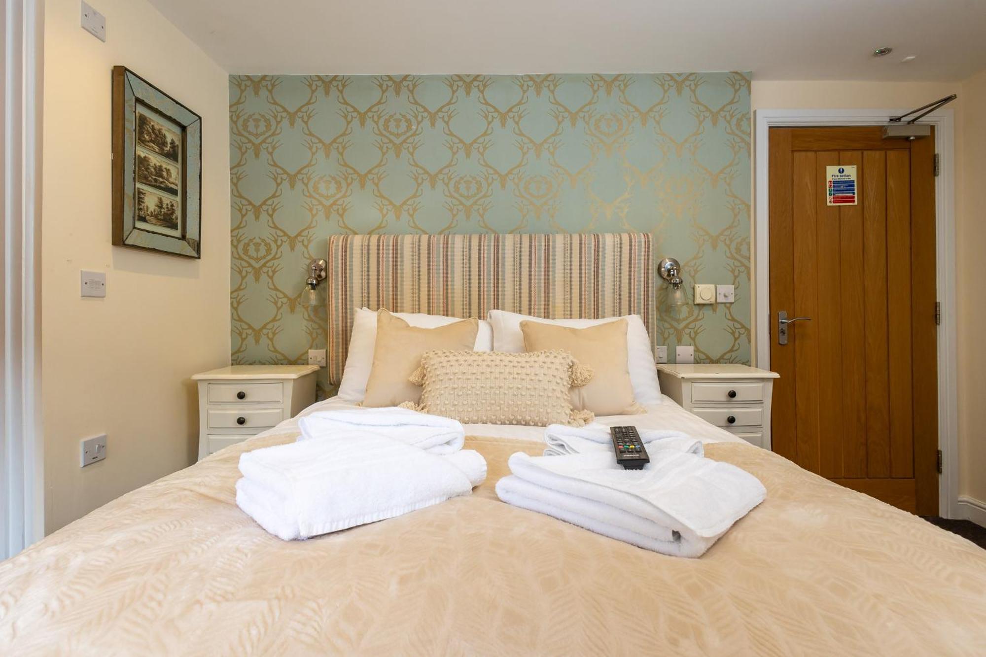 The Olde Coach House Inn Ashby Saint Ledgers Luaran gambar