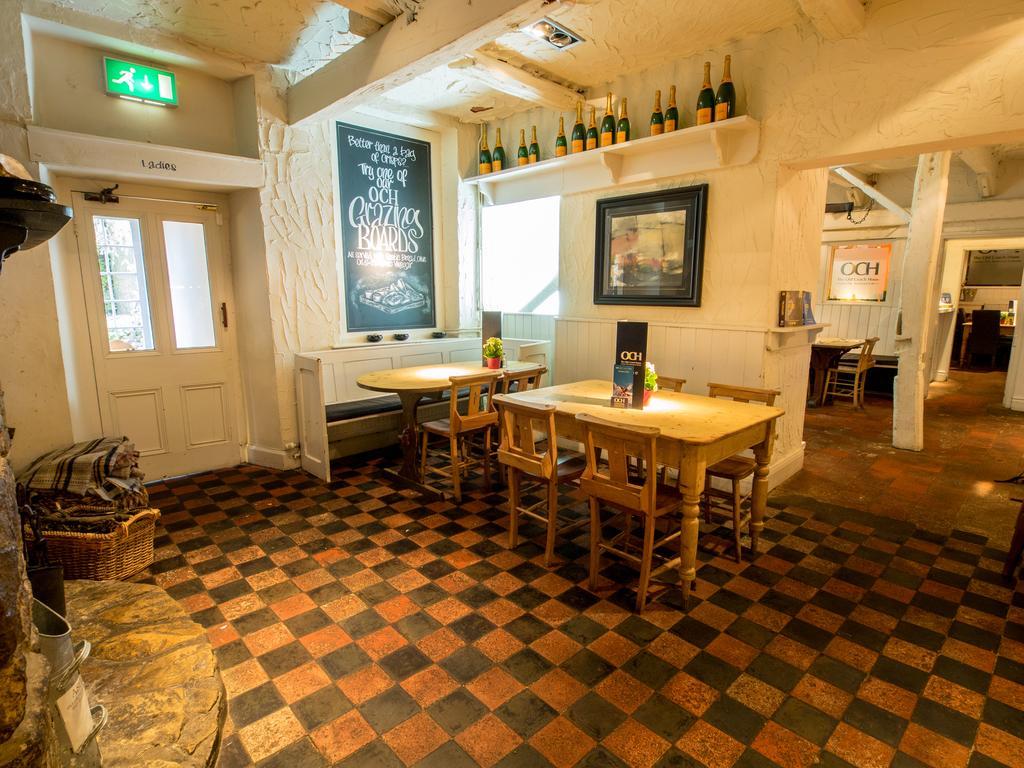 The Olde Coach House Inn Ashby Saint Ledgers Luaran gambar