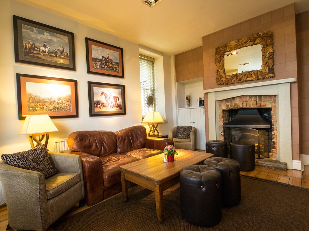 The Olde Coach House Inn Ashby Saint Ledgers Luaran gambar
